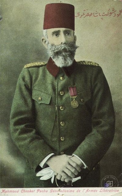 Askerî Yaşam — Arşivden bir görünüm