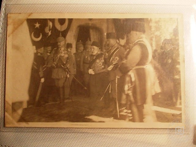 Hanedanlar — Portre / Kişi Görseli