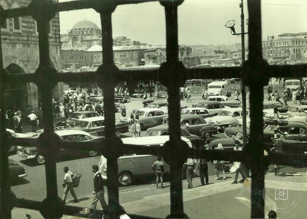 Eminönü — Arşivden bir görünüm