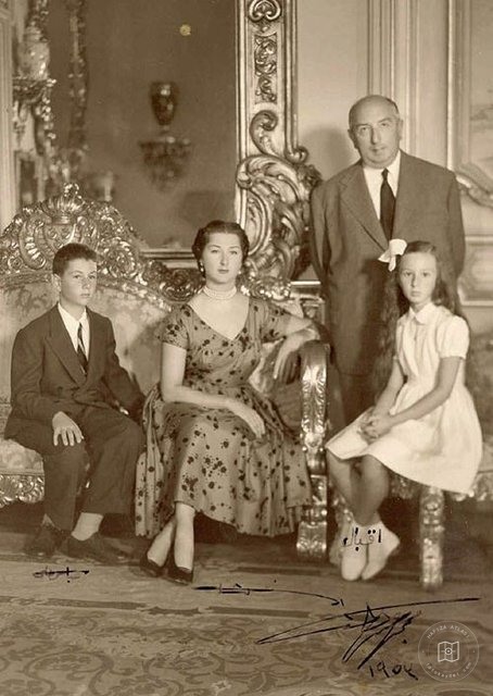 Hanedanlar — Portre / Kişi Görseli
