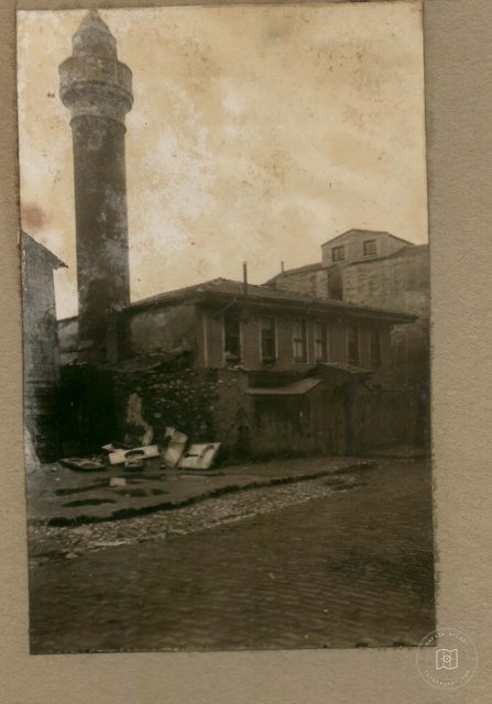 KIZILMİNARE?MESCI — Archive image