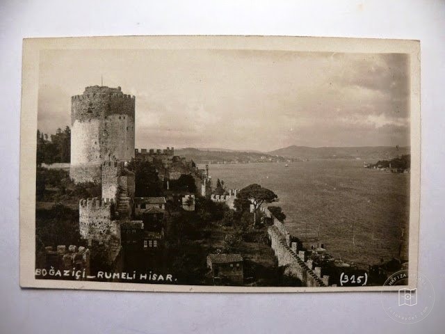 Rumeli and Anatolia Hisarler — Archive image