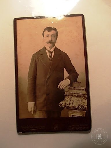 Portreler ve Yaşam — Portre / Kişi Görseli