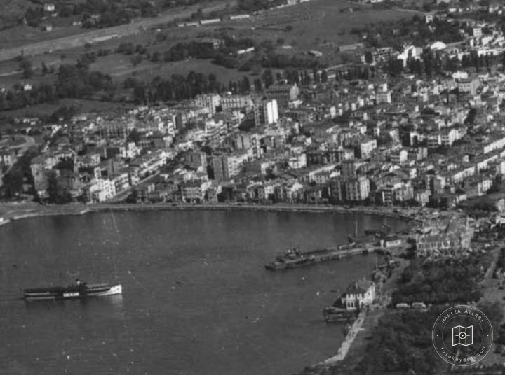 Kadıköy- -İskele — 1950- Slayt