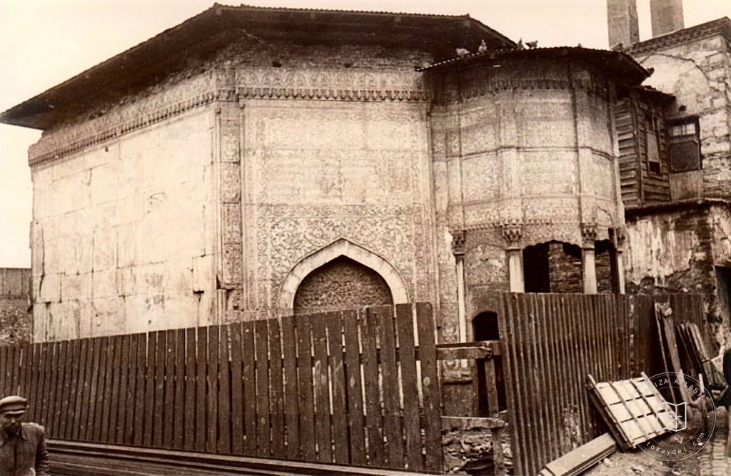 Azapkapı Saliha Sultan Çeşmesi