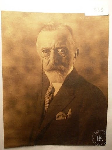 Tarihî Kişiler — Portre / Kişi Görseli