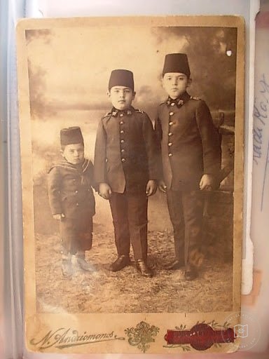 Portreler ve Yaşam — Portre / Kişi Görseli