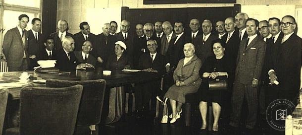 Süheyl Ünver — Portre ve kişi arşivi