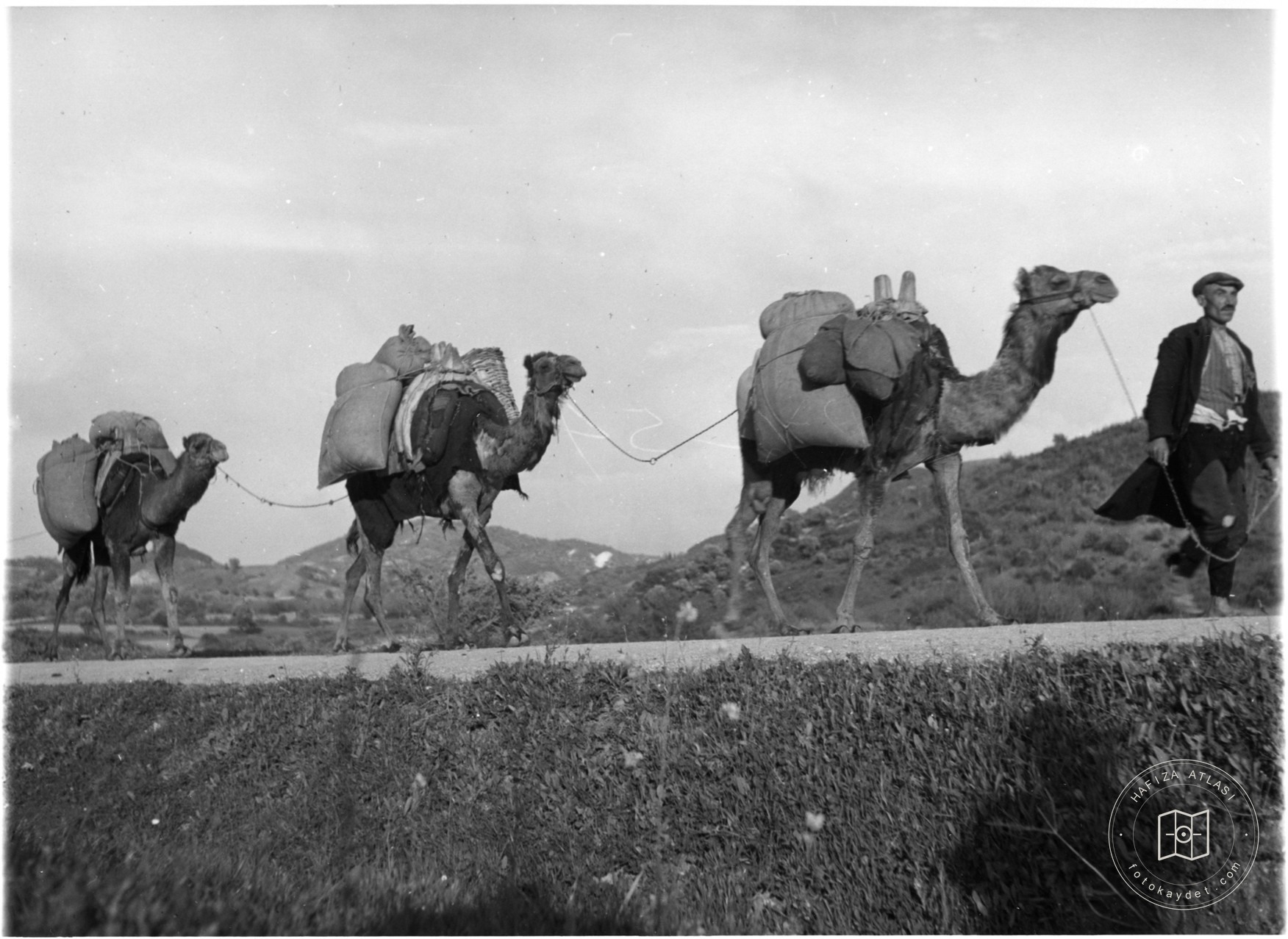 Tarihî Kent ve Yapı Görünümleri — Arşiv kaydı