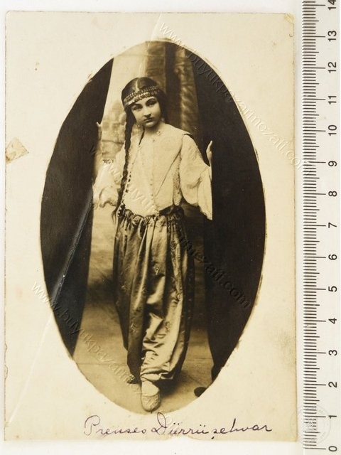 Hanım Sultanlar — Portre ve kişi arşivi