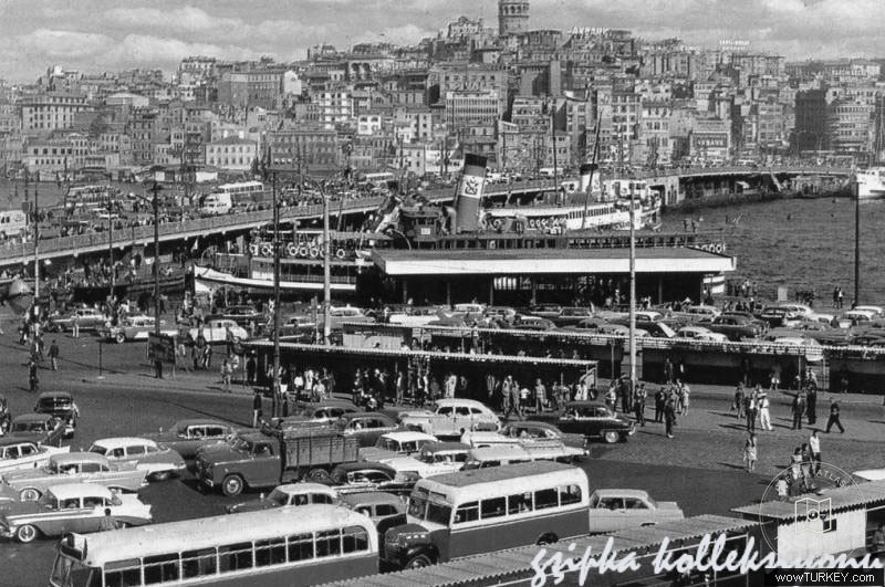 Eminönü and Galata Bridge