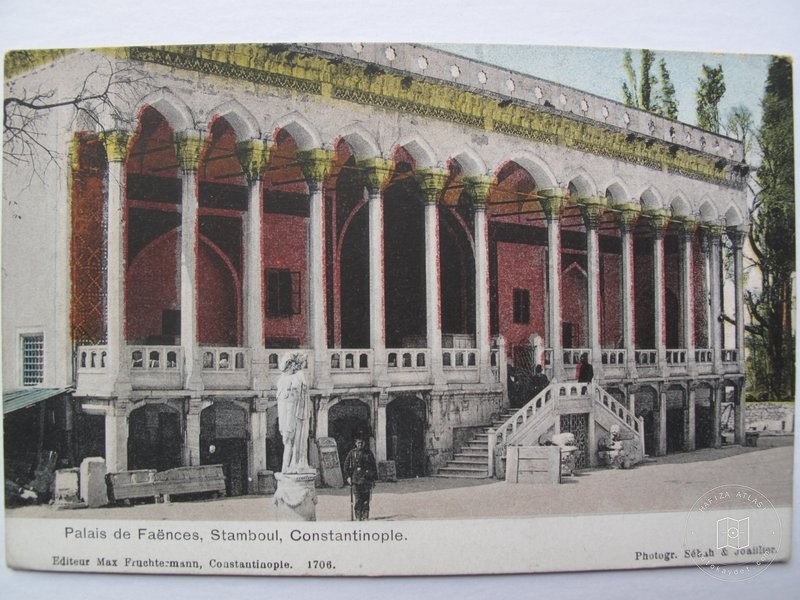 Çinili Köşk