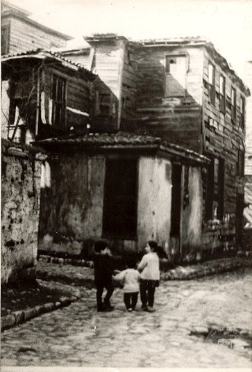İstanbul Tekkeleri — Arşivden bir görünüm