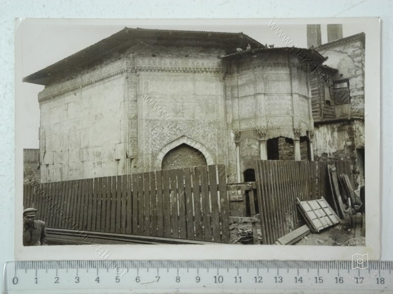 Azapkapı Saliha Sultan Çeşmesi