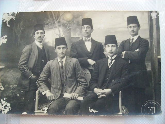 Portreler ve Yaşam — Portre / Kişi Görseli