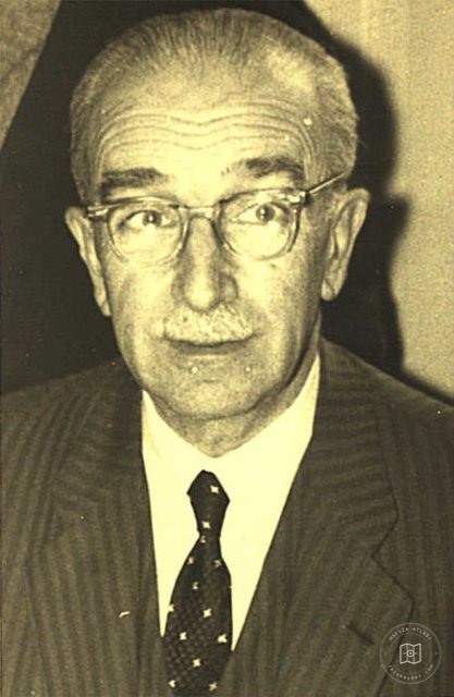 Süheyl Ünver — Portre ve kişi arşivi
