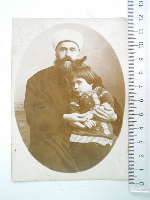 Portreler ve Yaşam — Portre ve kişi arşivi