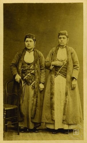 Kadın-Ermeni