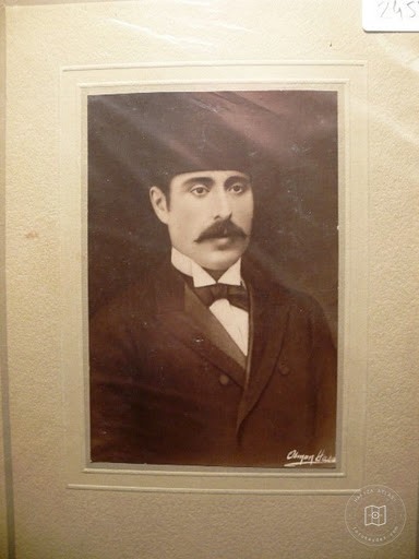 Portreler ve Yaşam — Portre / Kişi Görseli