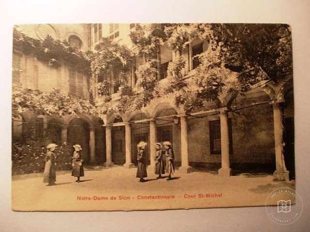Karaköy — Arşivden bir görünüm