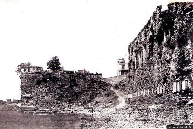 Eminönü — Archive record