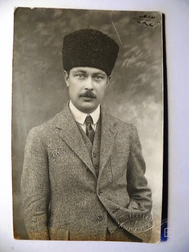 Historical Contacts — Portrait