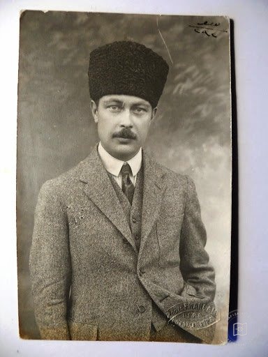 Tarihî Kişiler — Portre / Kişi Görseli