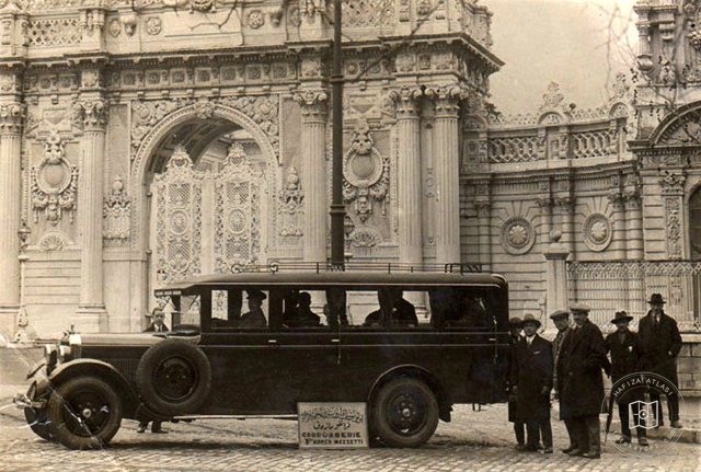 Dolmabahçe and Çırağan — View from the archive