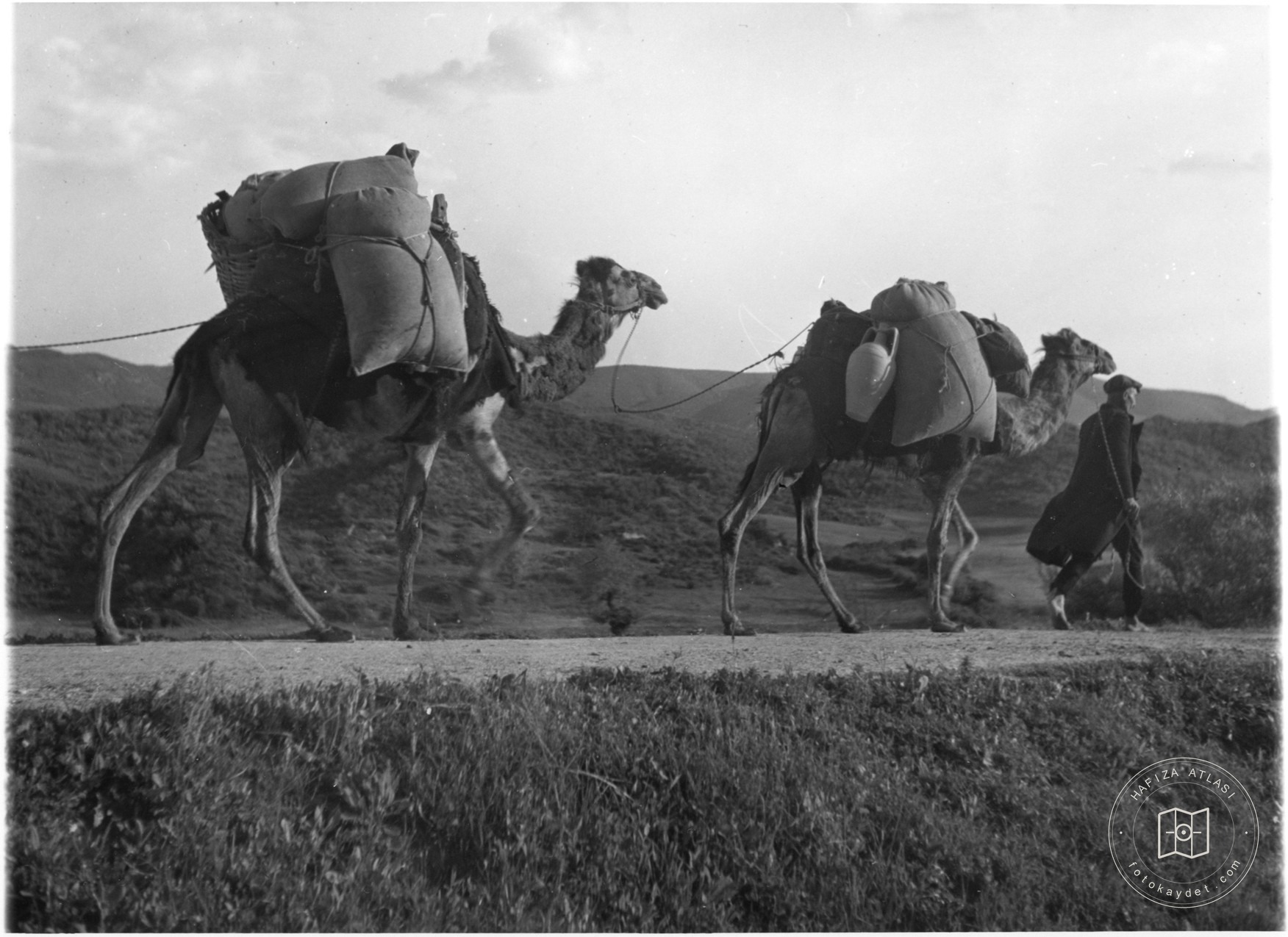 Tarihî Kent ve Yapı Görünümleri — Arşiv kaydı