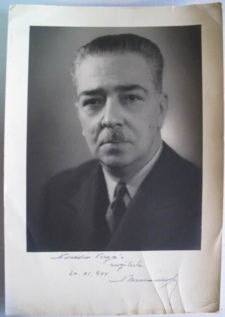 Numan Menemencioğlu