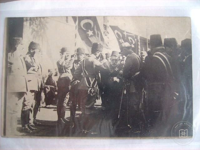Hanedanlar — Portre / Kişi Görseli