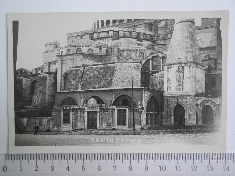 Ayasofya — Arşivden bir görünüm