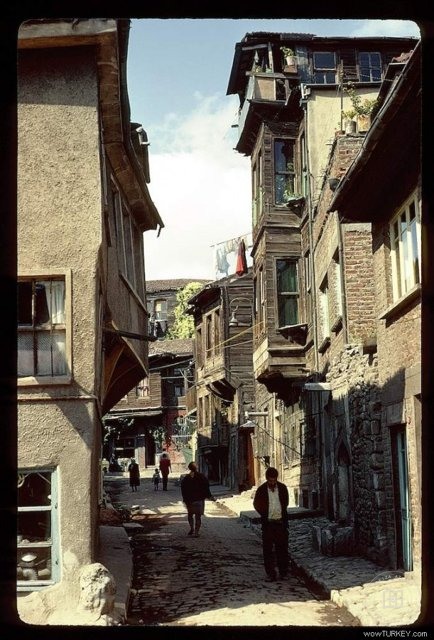 Sokaklar — Arşivden bir görünüm