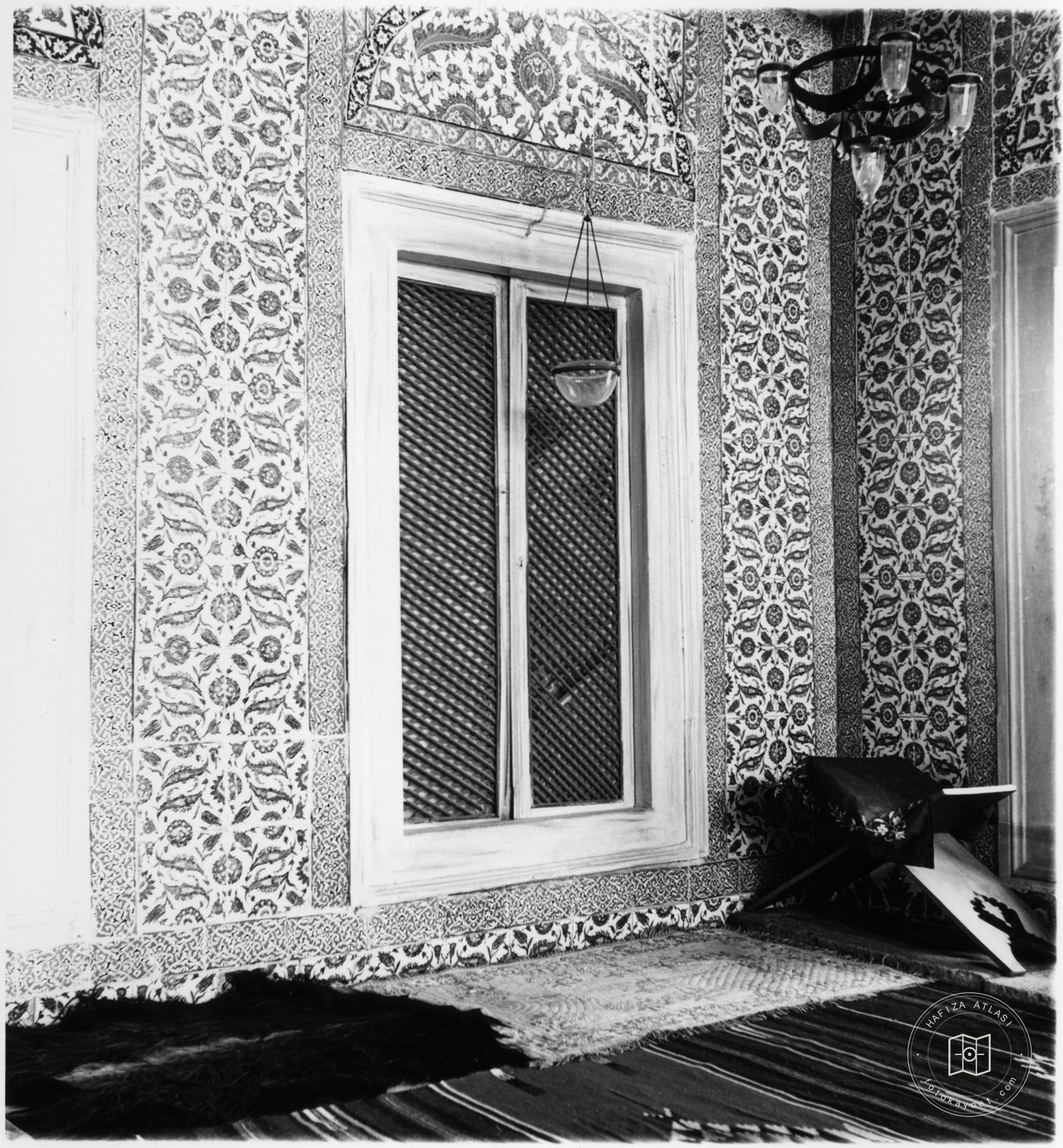Tarihî Kent ve Yapı Görünümleri — Arşiv kaydı