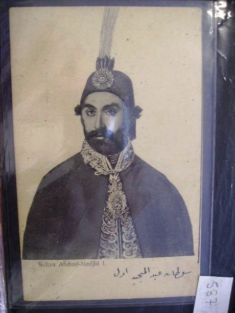 Hanedanlar — Portre / Kişi Görseli