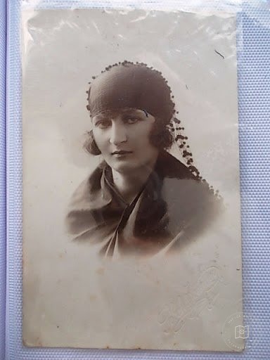 WOMEN — Archive image
