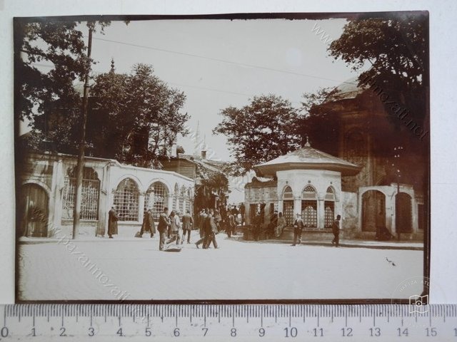 Water Kiosks and Fountains — View from the archive