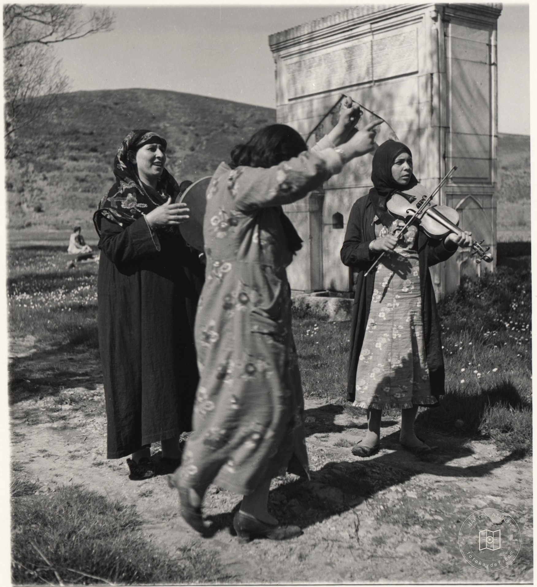 Tarihî Kent ve Yapı Görünümleri — Arşiv kaydı