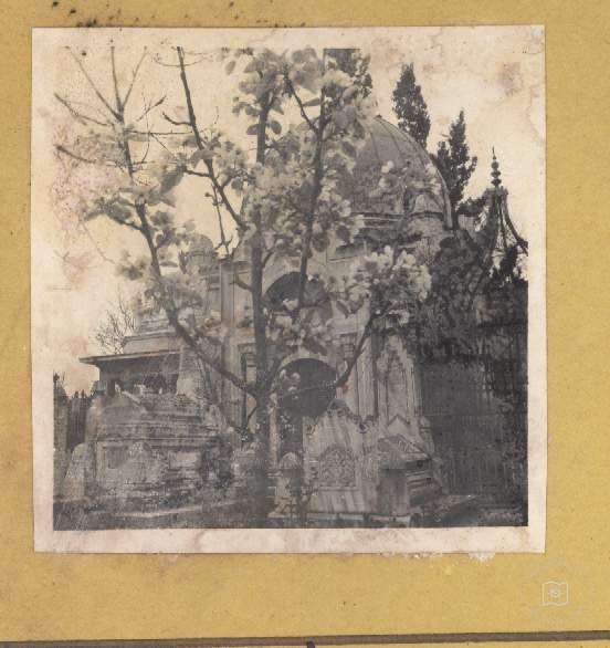 GAZI OSMAN PAŞA Tomb — Archive image