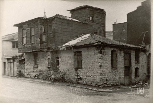İstanbul Tekkeleri — Arşivden bir görünüm