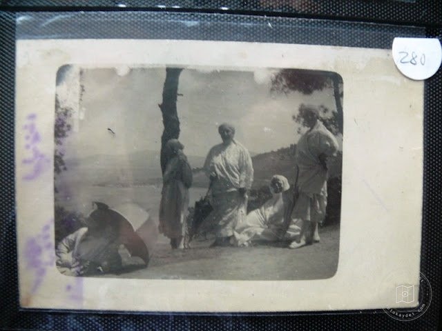 WOMEN — Archive image