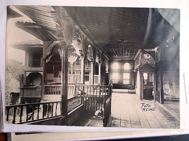 Mansions, Kiosks and Pedestrians — Archive image