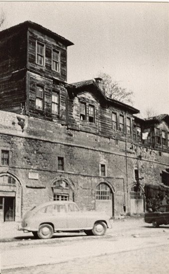 İstanbul Tekkeleri — Arşivden bir görünüm