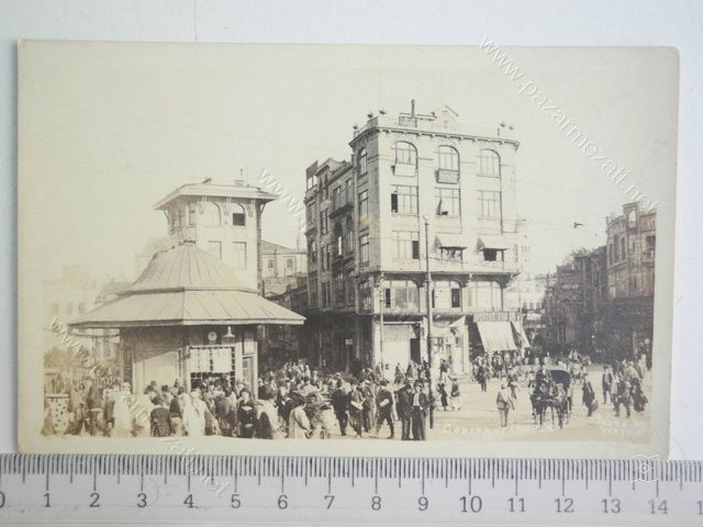 Karaköy — Arşivden bir görünüm
