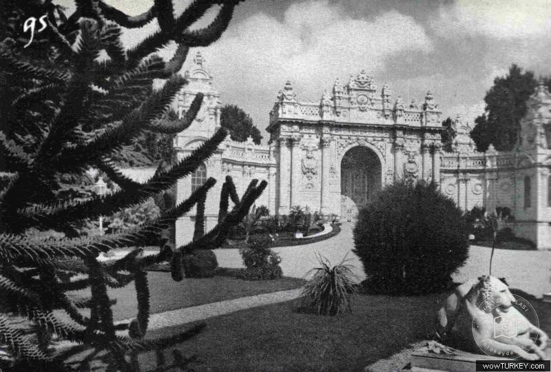 Dolmabahçe Palace
