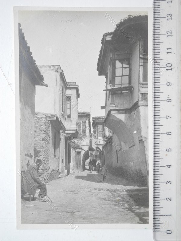 Sokaklar — Arşivden bir görünüm