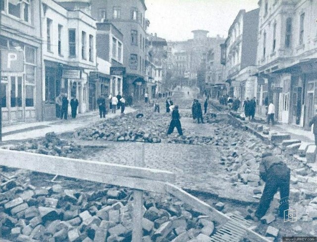 Sirkeci-Ankara Caddesi — 1943