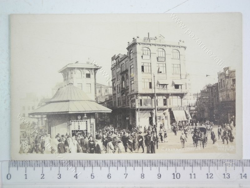 Eminönü — Arşivden bir görünüm