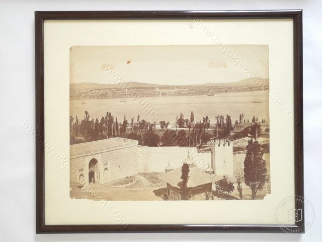 Topkapı Sarayı — View from the archive