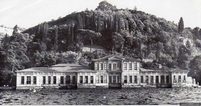 Boğaziçi- Yalı